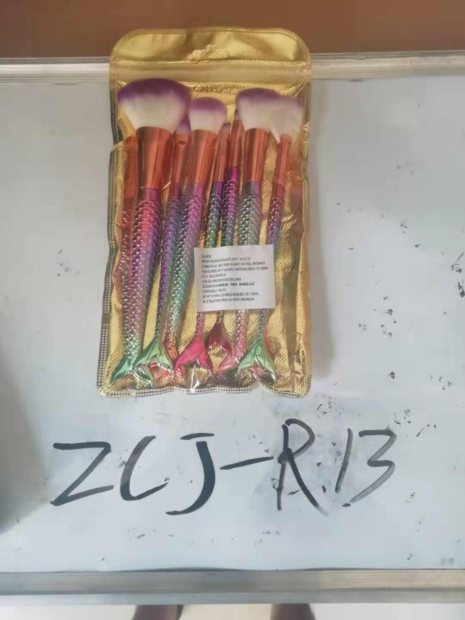 ULELA  (cosmeticos )